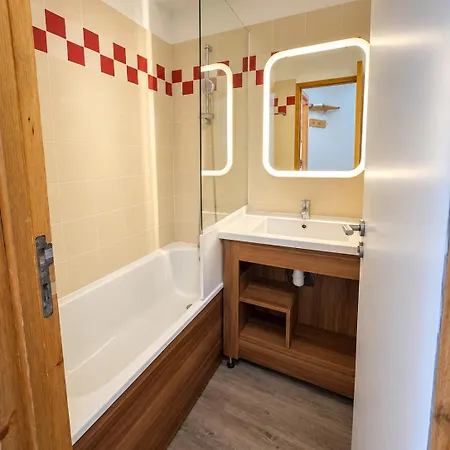 - Pied Des Pistes - Balcon - Vue Montagne 5 6 Personnes Val Thorens