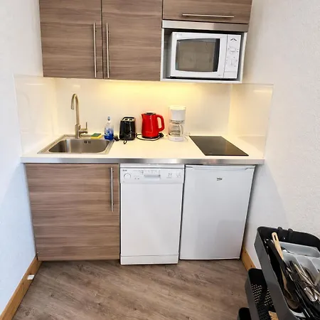 Apartamento - Pied Des Pistes - Balcon - Vue Montagne 5 6 Personnes